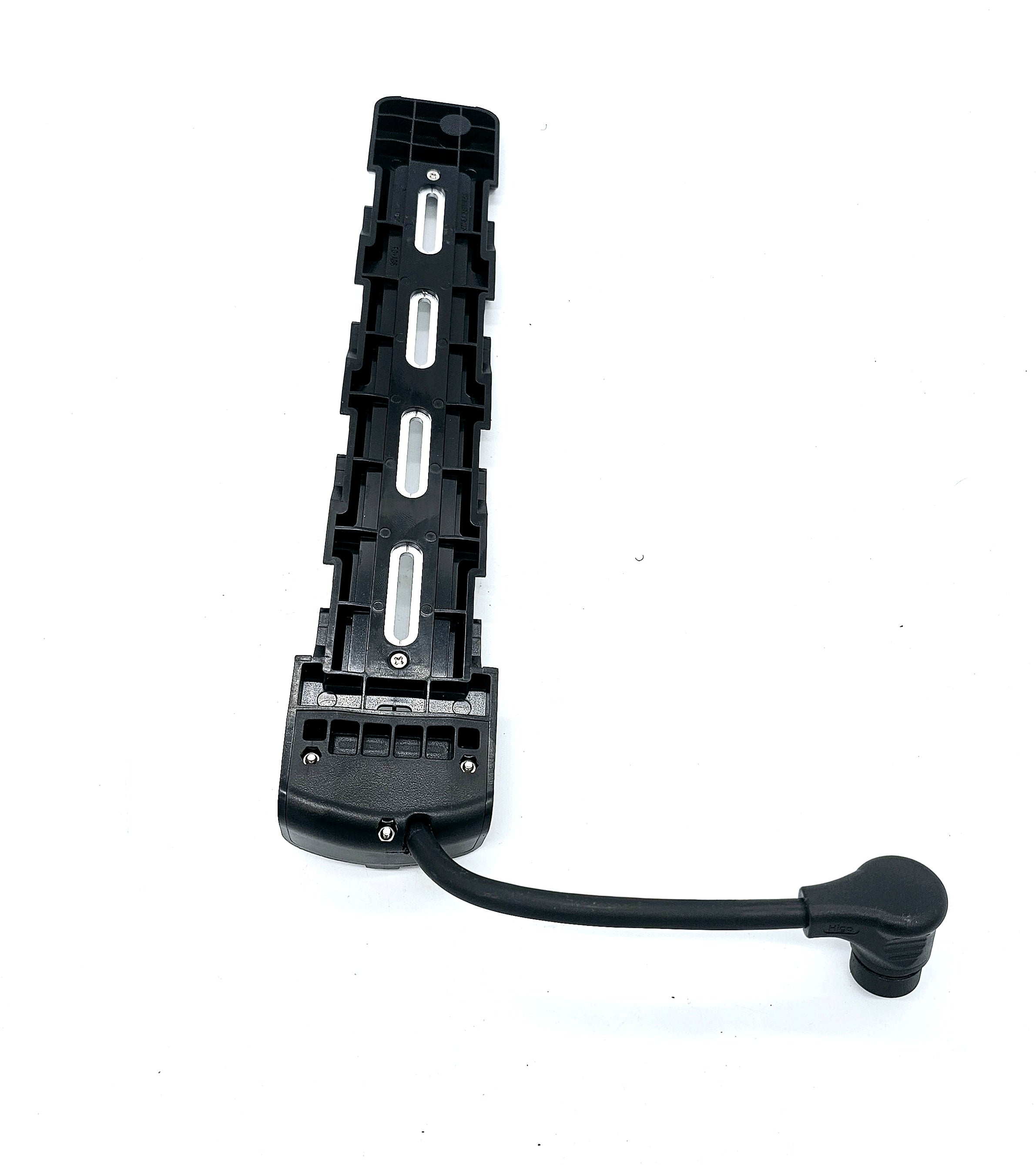 Rail de batterie Piggyback Xi 2624A Gen 2, connexion avec entretoises de rail de batterie.