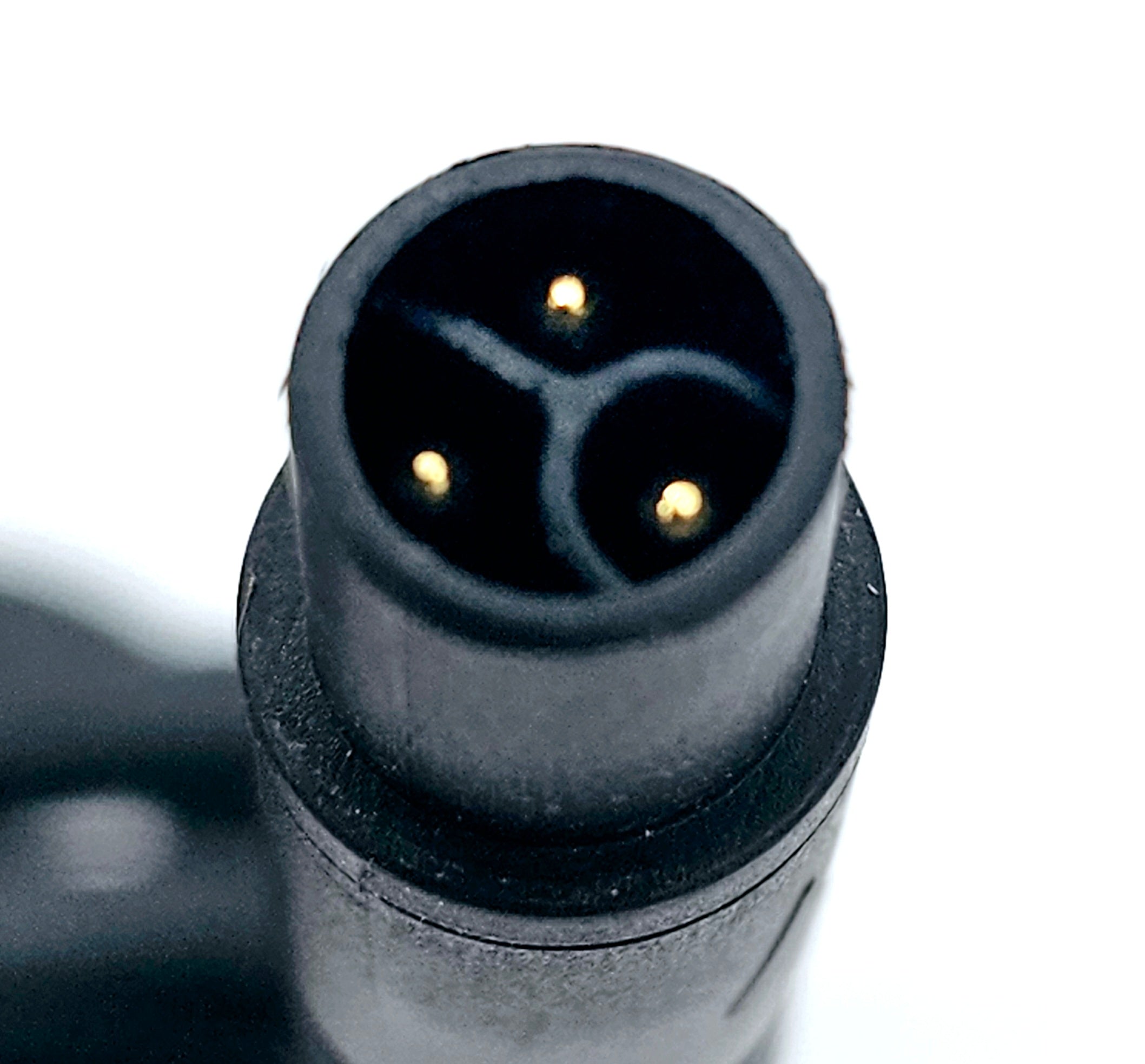 Chargeur 4A 52V (58.8)