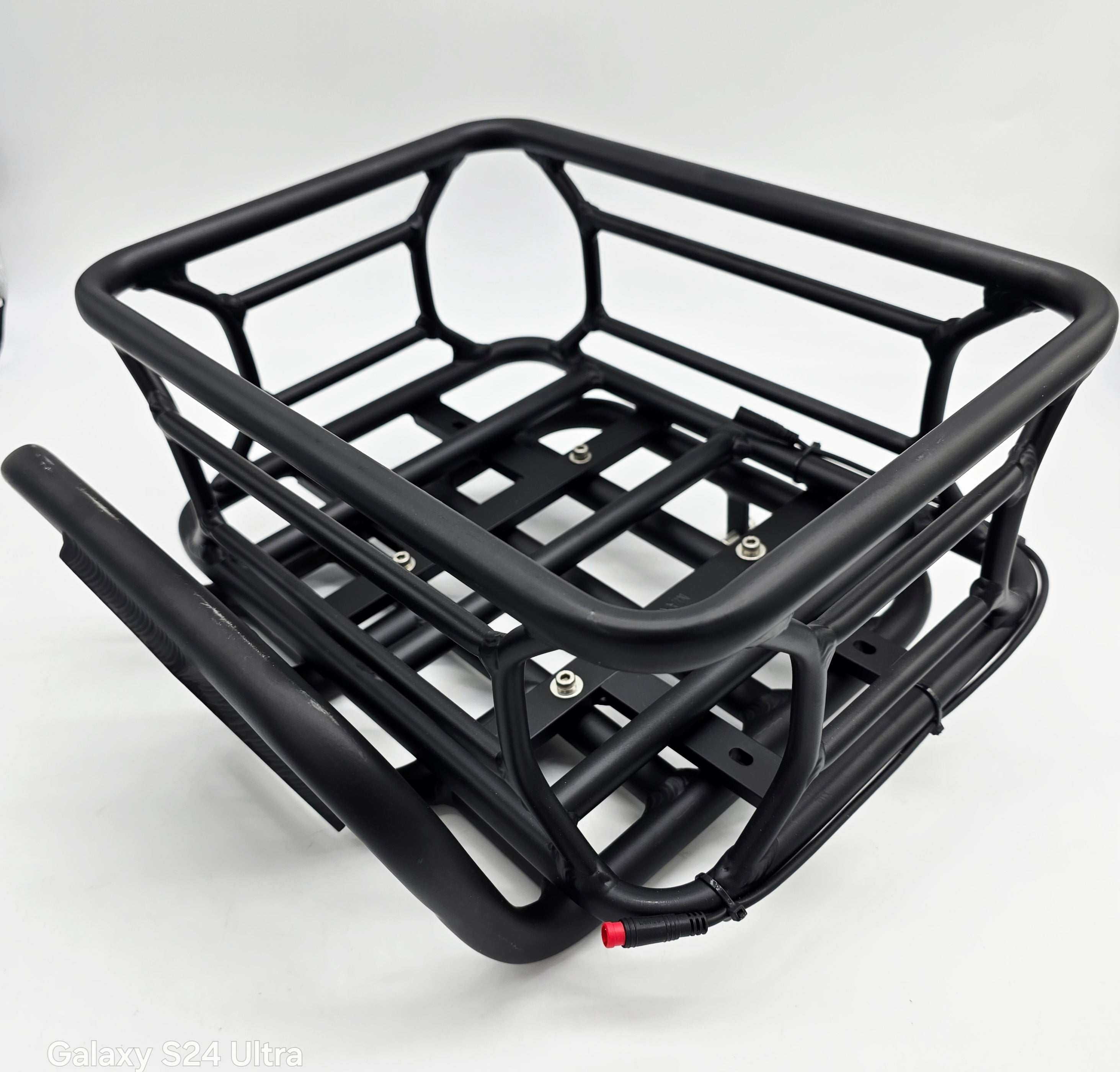 Panier en deux parties avec porte-bagages avant