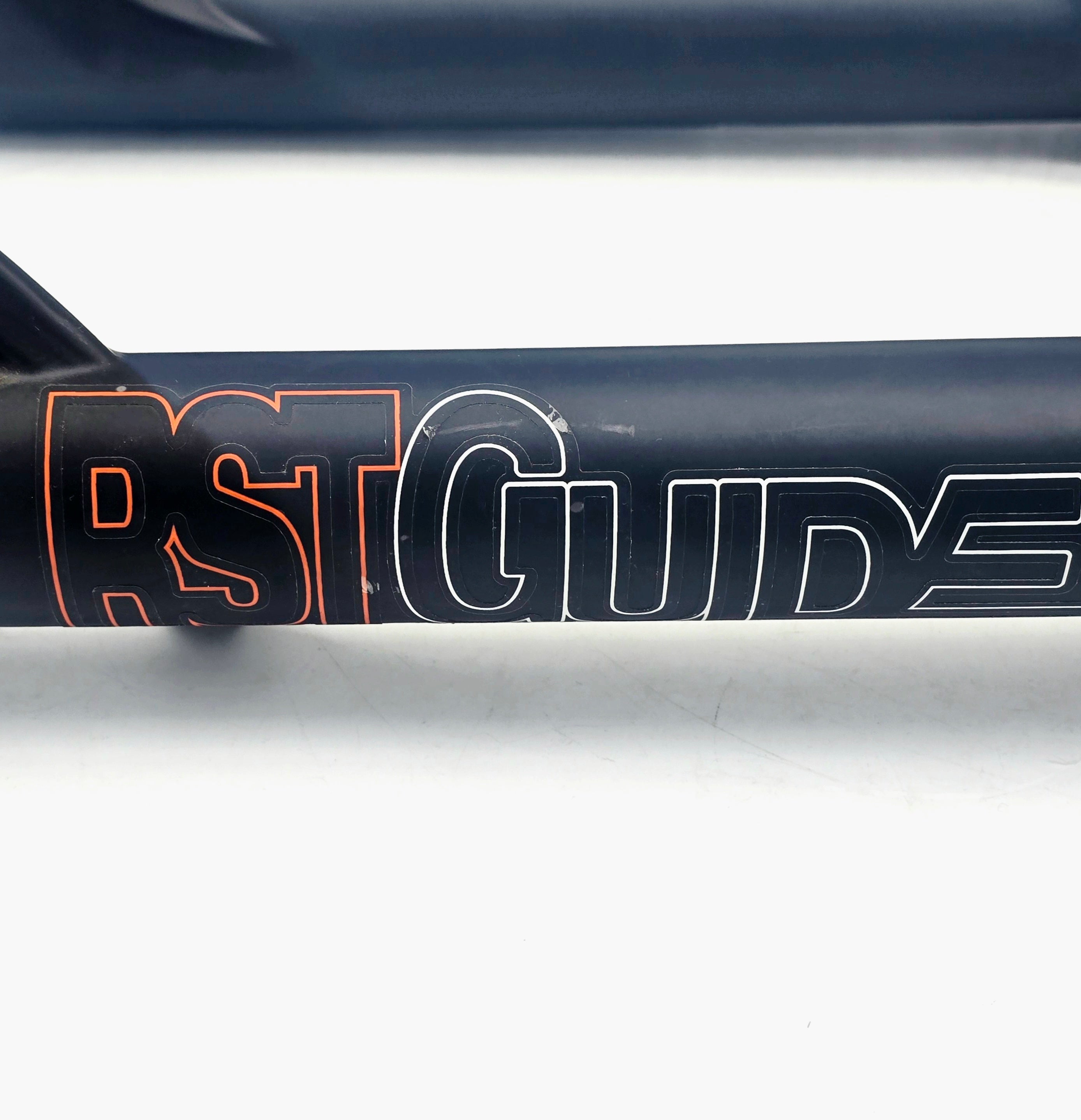 Fourche RST GUIDE 20x4 pouces